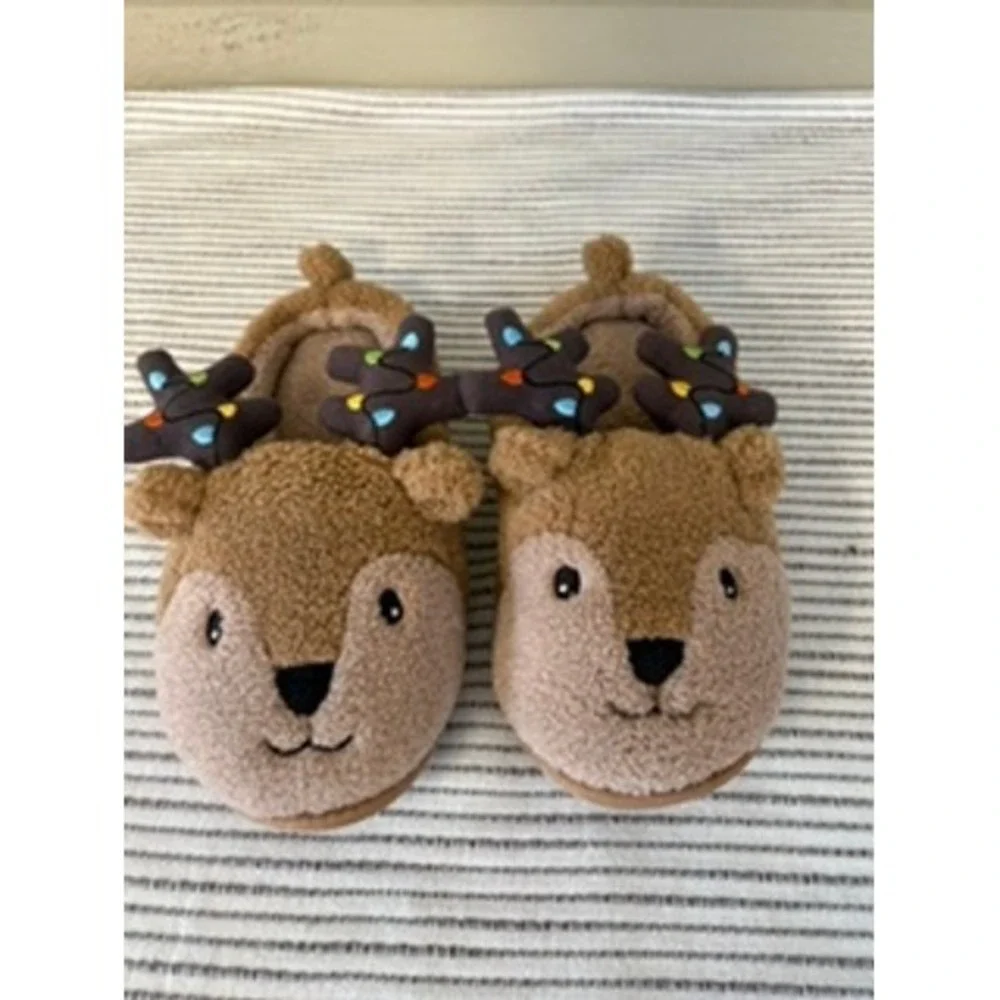 Kids Reindeer Holiday Slippers Brown Sherpa Plush Christmas Light Up Size M 2/3